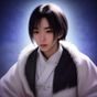 陈希，技术与数据运营，留着短发的年轻人，正在看多个显示器上的数据仪表盘，表情冷静，桌面整洁，技术气息浓厚